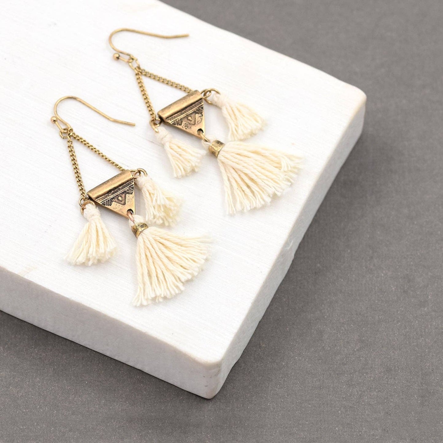 Statement earrings with tassels