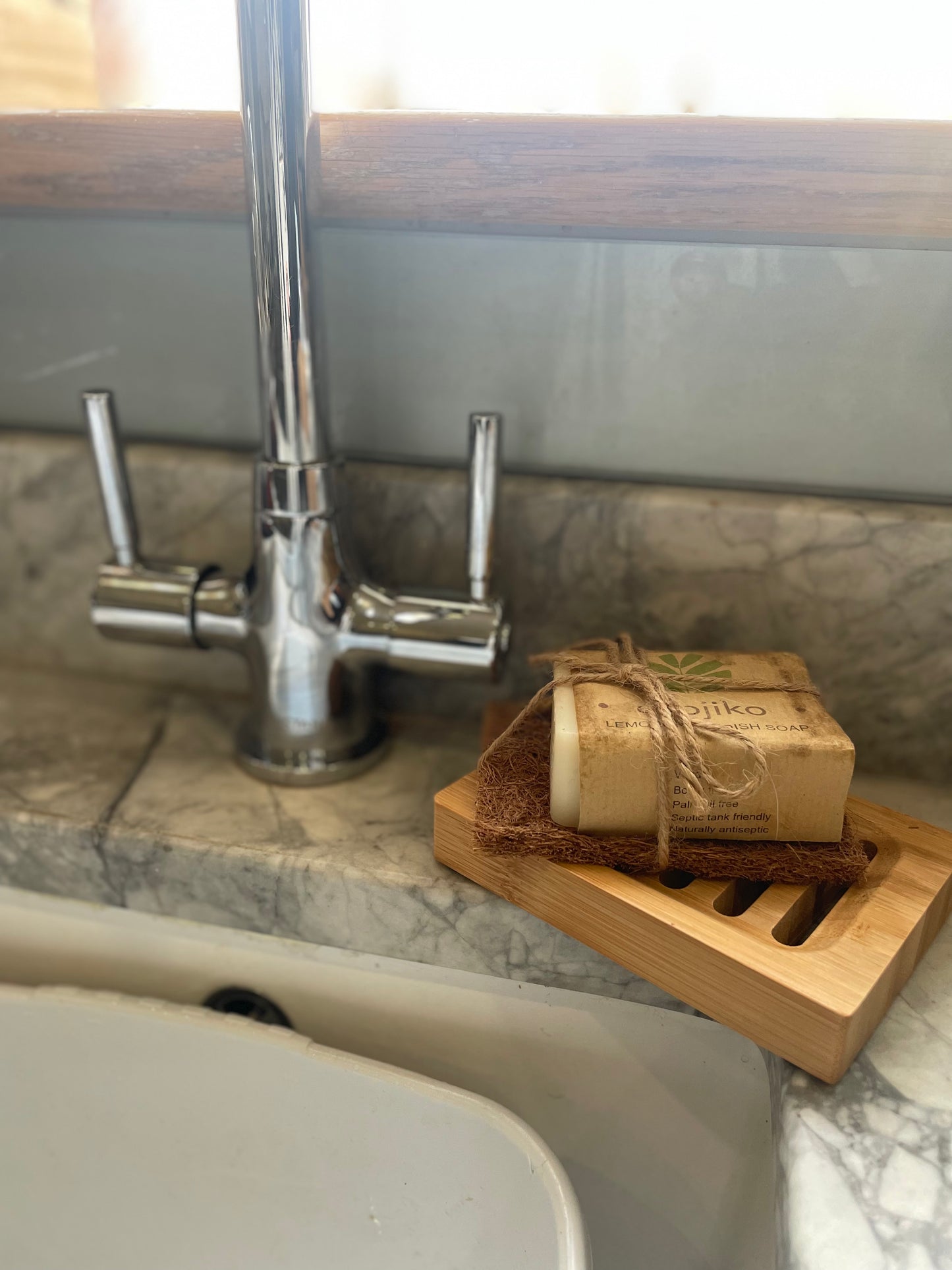 Bamboo soap dish