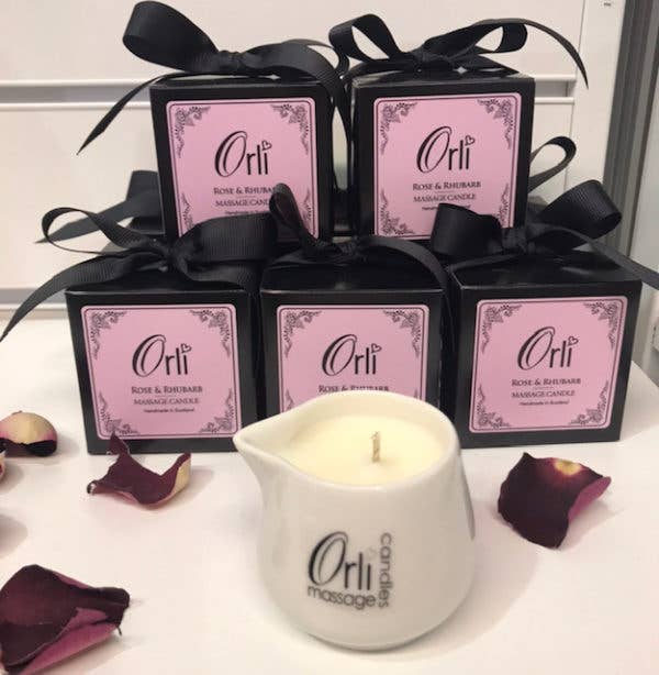 Rose & Rhubarb Massage Candle - 50g