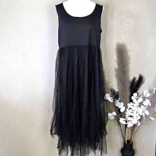 Sleeveless dress with sheer dressy skirt (M-XL)