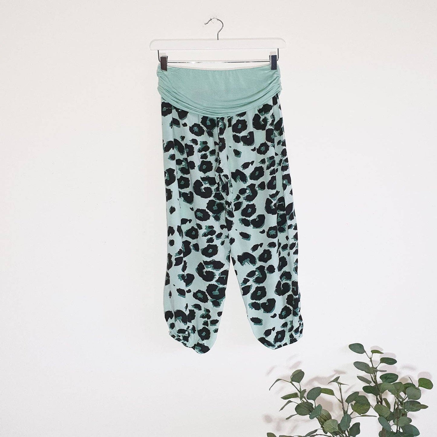 Leopard print hareem style pants