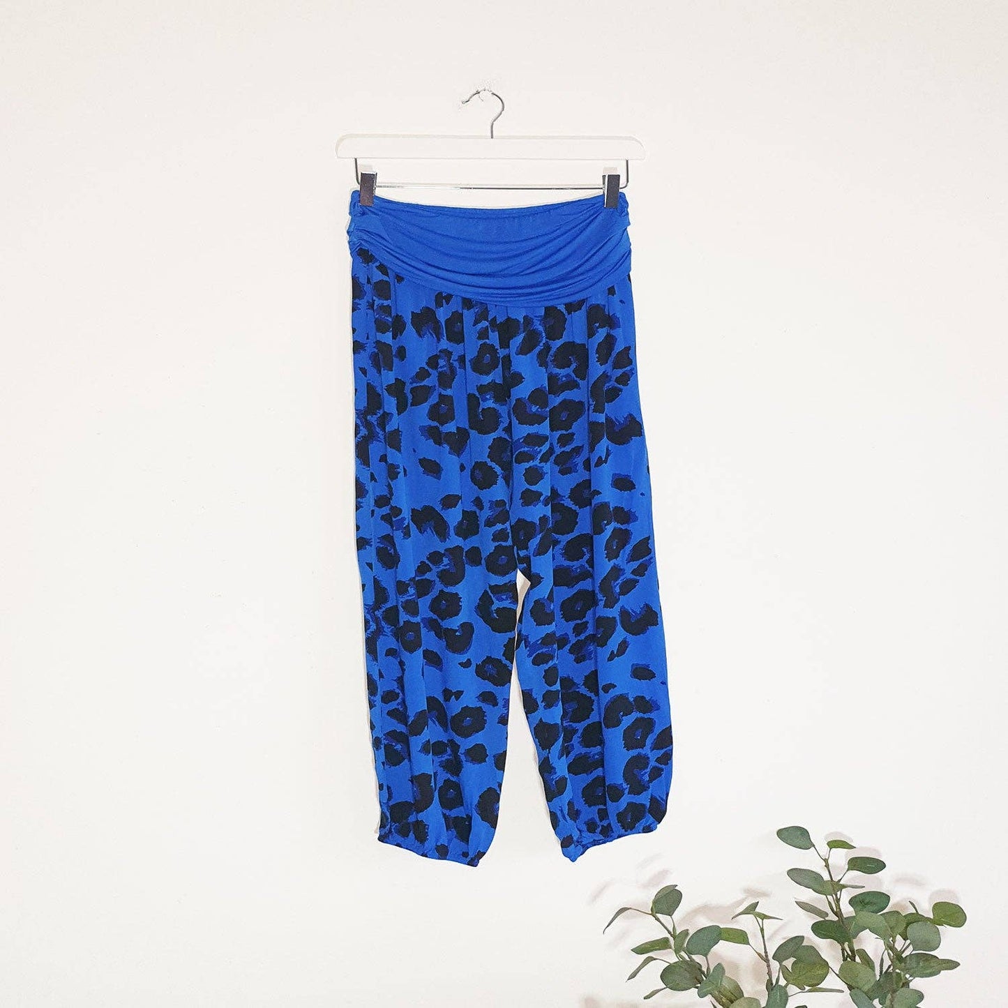 Leopard print hareem style pants