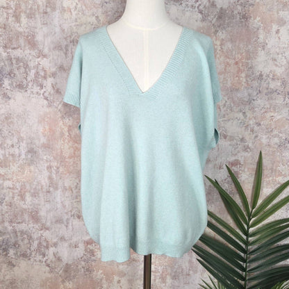Knitted tank top with V-neck