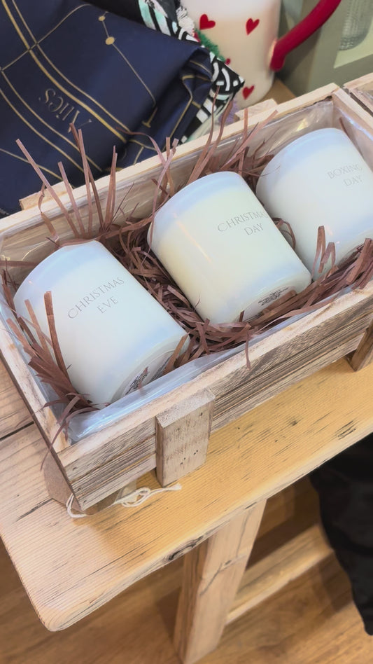 Christmas candle hamper